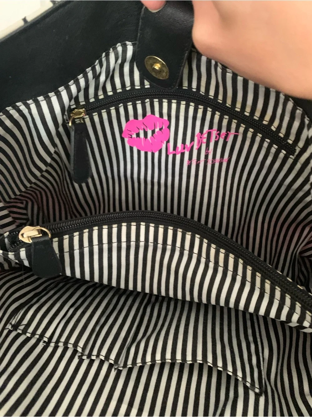 Retro Betsey Johnson Luv Quilted Shoulder Bag